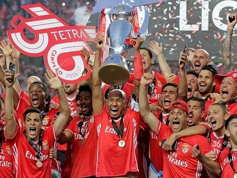 威尼斯人游戏网站 -转会期阿贾克斯防线松动——欧洲杯节点到来，引发热议，年轻球员获得机会的简单介绍