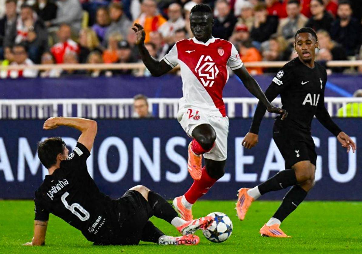 威尼斯人网页版 -今晨体能课后；摩纳哥篮板制胜备战英超；话题不断；球队文化再被提及(摩纳哥vs布鲁日波胆)