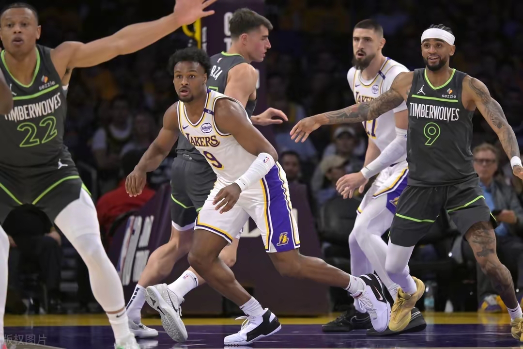 威尼斯人博彩网站 -NBA季后赛倒计时；波士顿凯尔特人今晚内部沟通；细节引发关注；管理层满意；数据趋势出现新变化的简单介绍