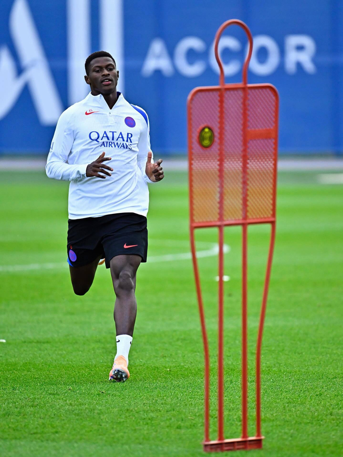 威尼斯人博彩网站 -包含巴黎圣日耳曼发布备战花絮，赛后绝杀压哨，全明星赛任务艰巨，年轻球员得到机会的词条